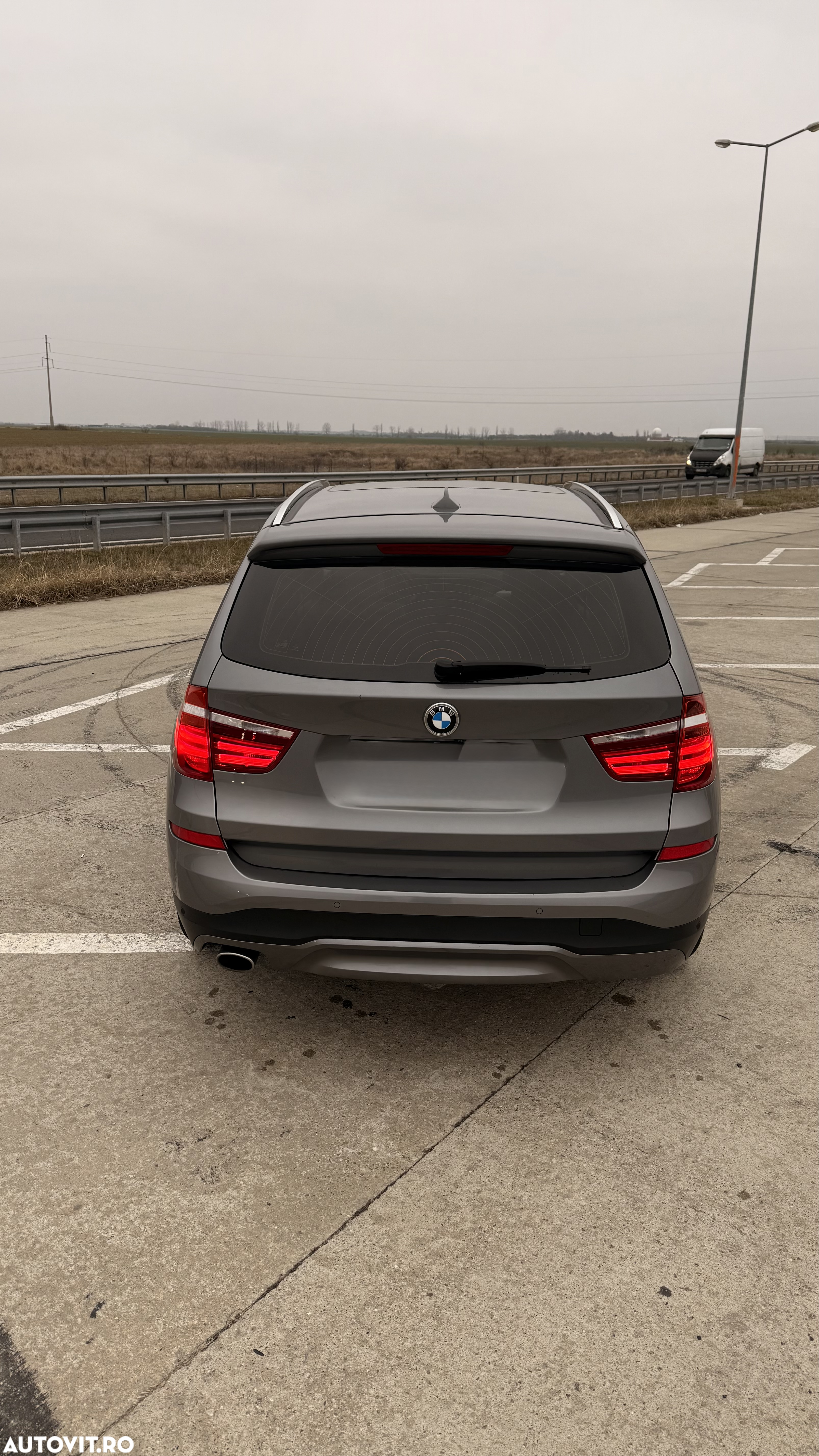 BMW X3 xDrive20d AT Luxury Line - 3