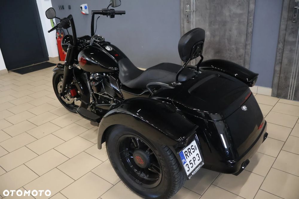 Harley-Davidson Trike Freewheeler - 15