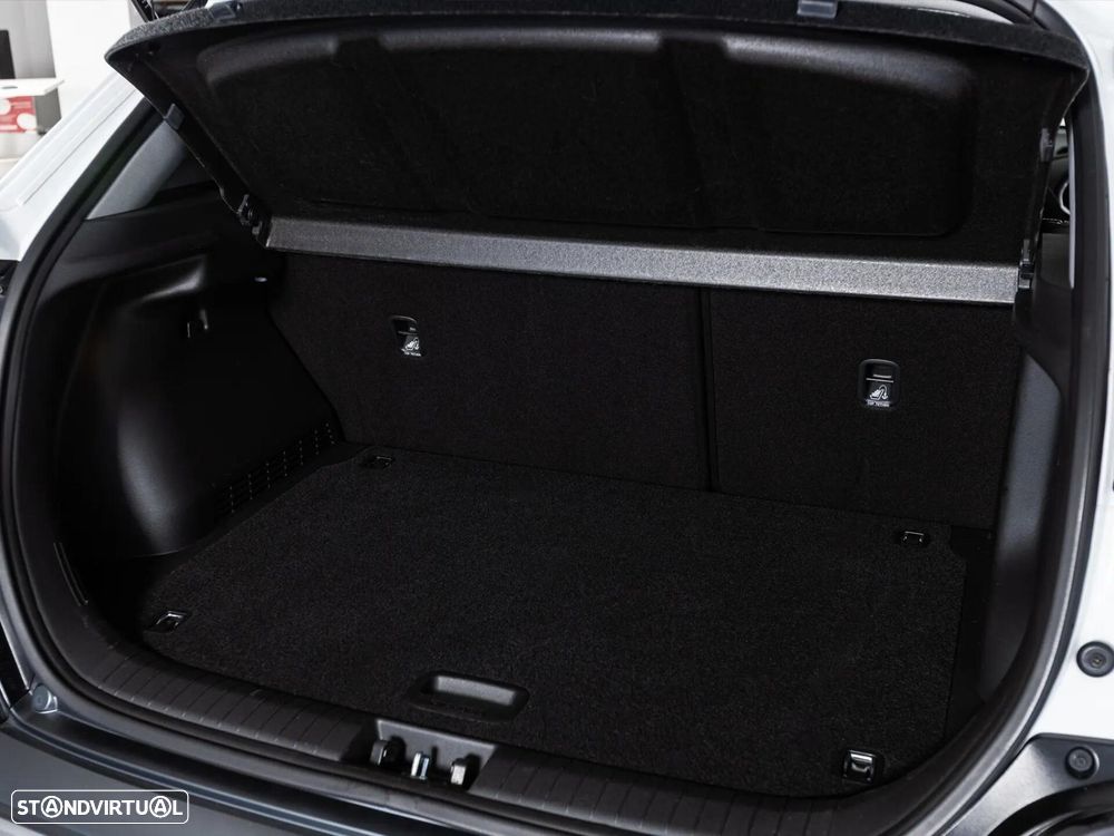 Hyundai Kauai 1.6 GDi HEV Premium - 14
