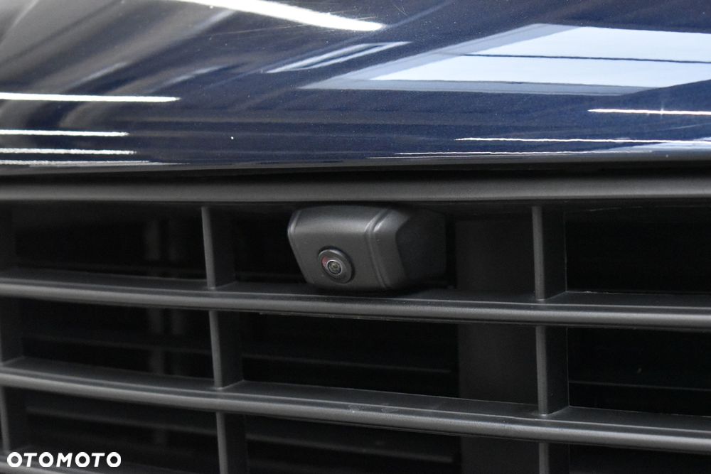 Porsche Macan Standard - 8