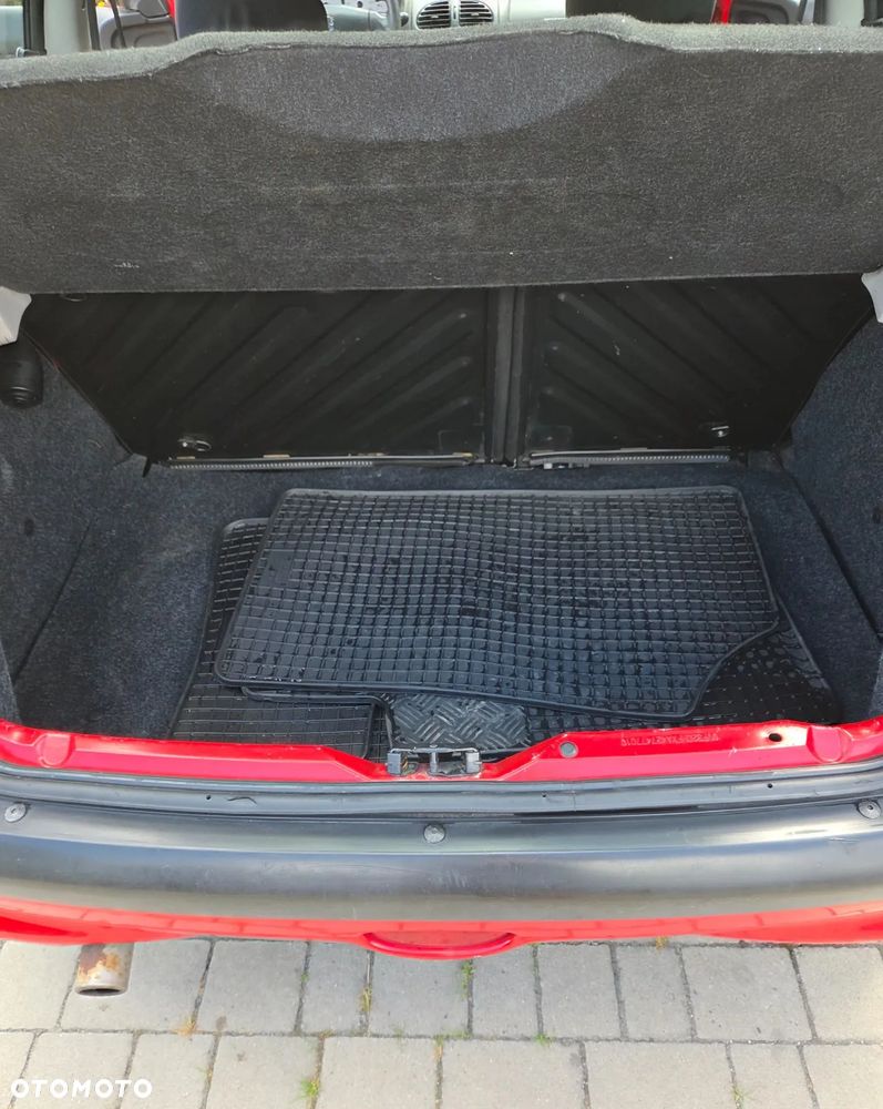 Peugeot 206 1.1 Color-Line - 14