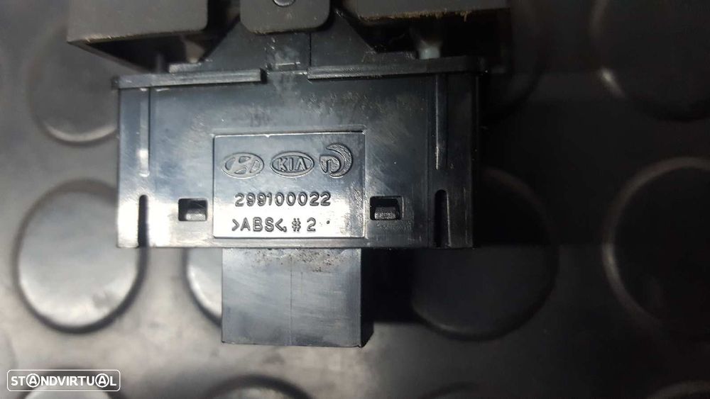 COMANDOS MULTIFUNÇÕES HYUNDAI I10 SLE - 2