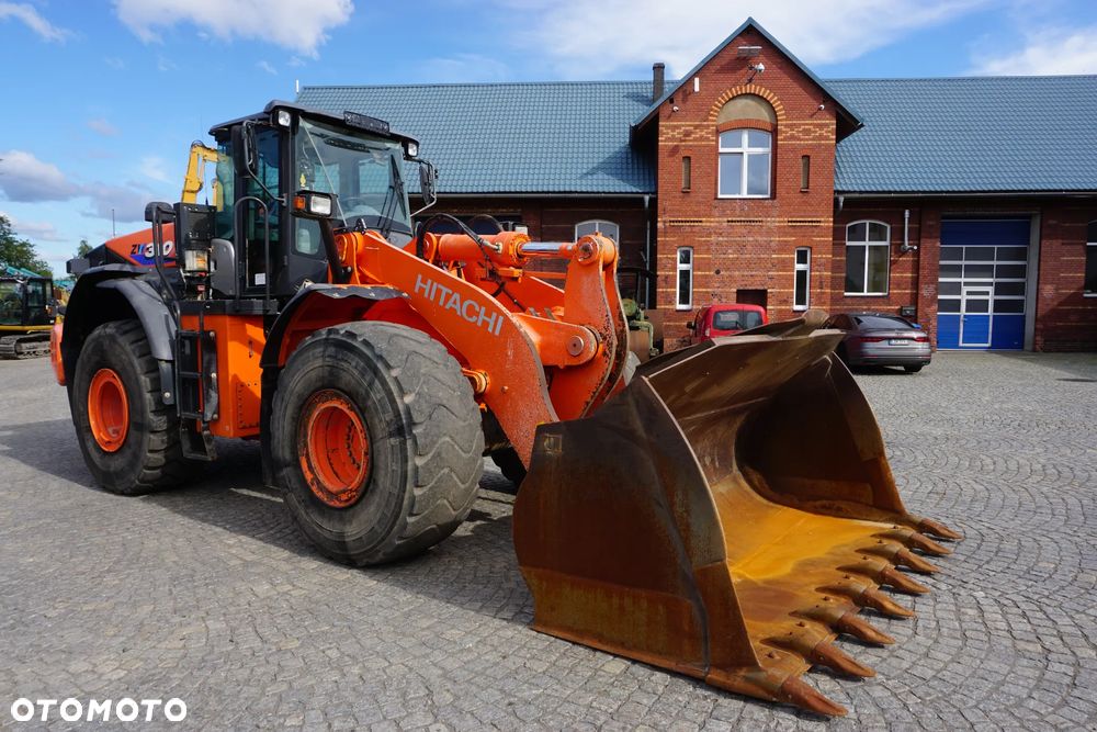 Hitachi ZW 310-6