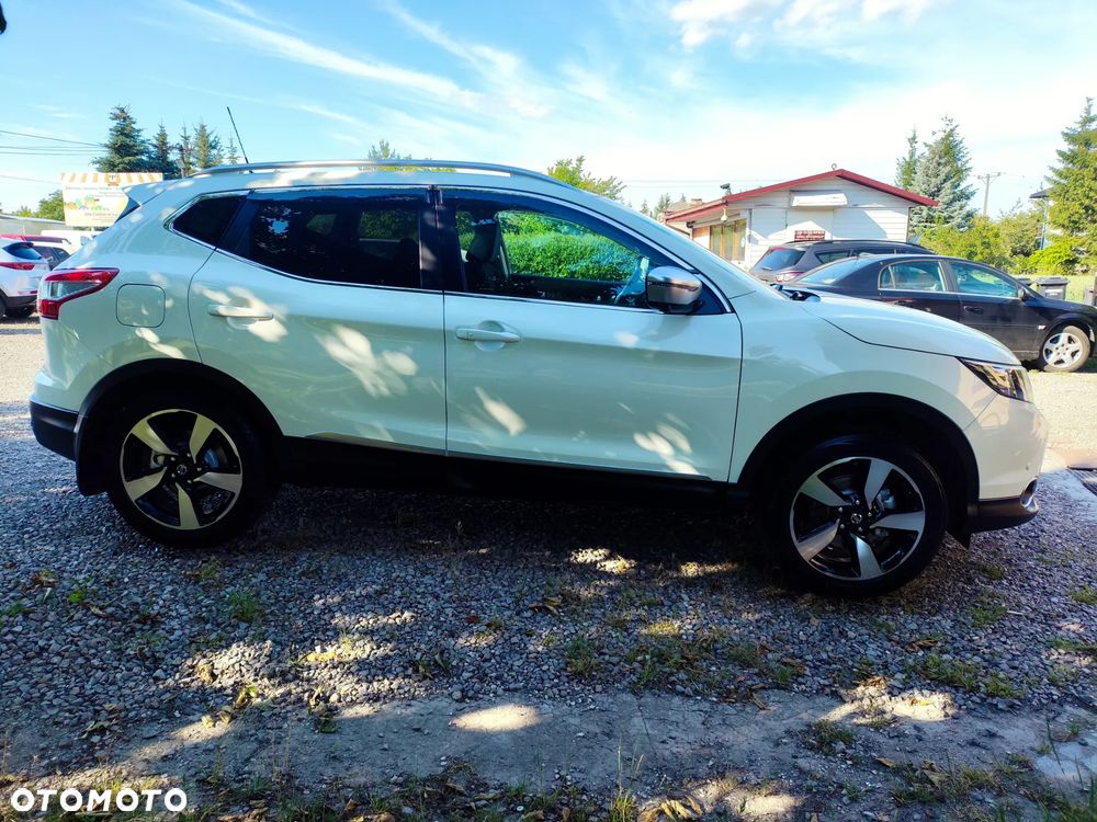 Nissan Qashqai 1.2 DIG-T Acenta EU6 - 12