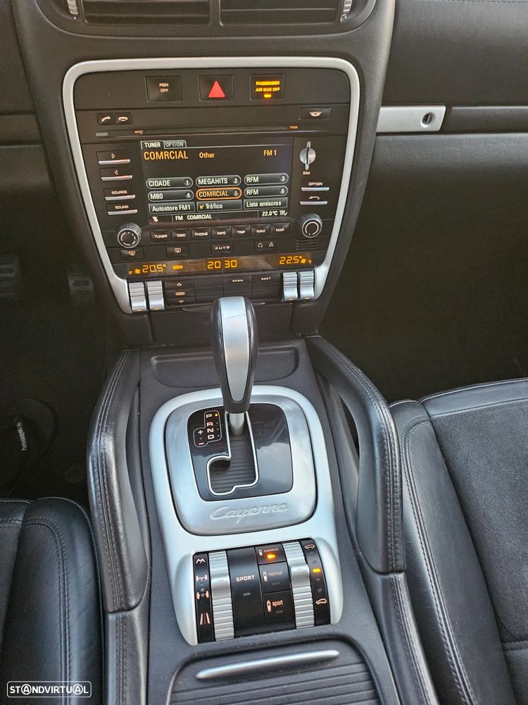 Porsche Cayenne Tiptronic - 26
