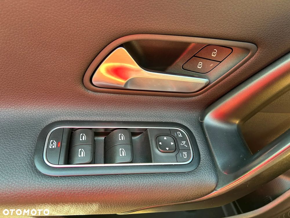 Mercedes-Benz CLA 180 7G-DCT Edition 2021 - 31
