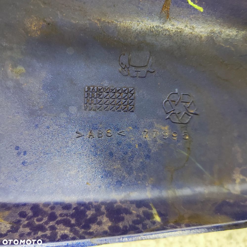 Owiewka, osłona, tył, zadupek, ogon, kierunkowskazy Cagiva River - 21