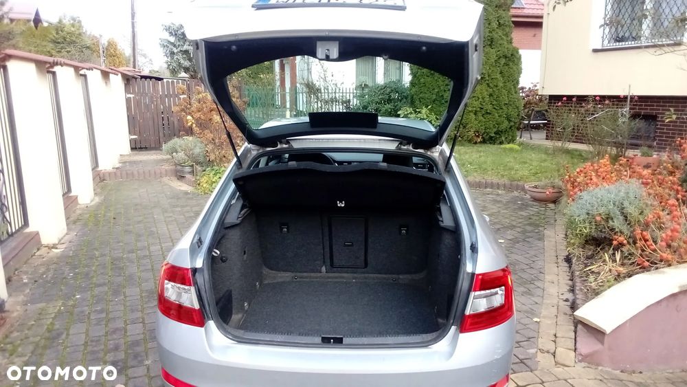 Skoda Octavia 1.6 TDI Ambition - 9