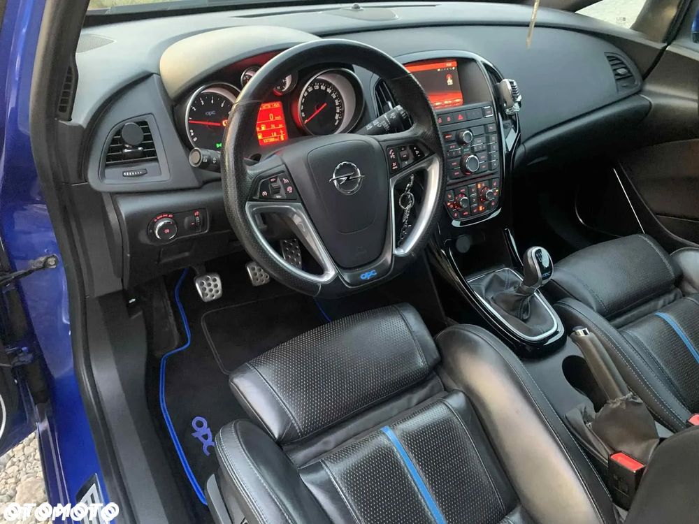 Opel Astra IV GTC OPC EU6 - 23