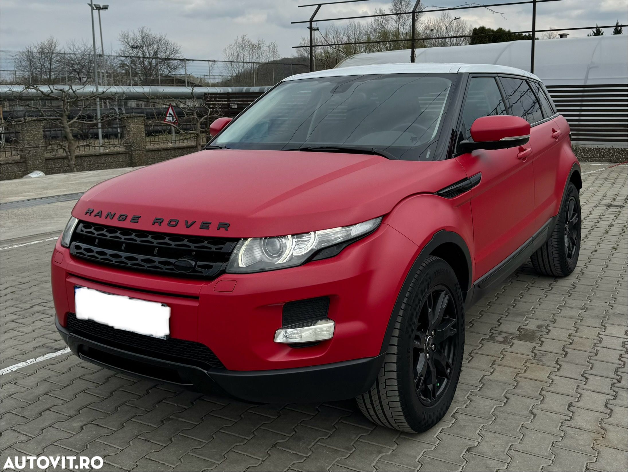Land Rover Range Rover Evoque - 1