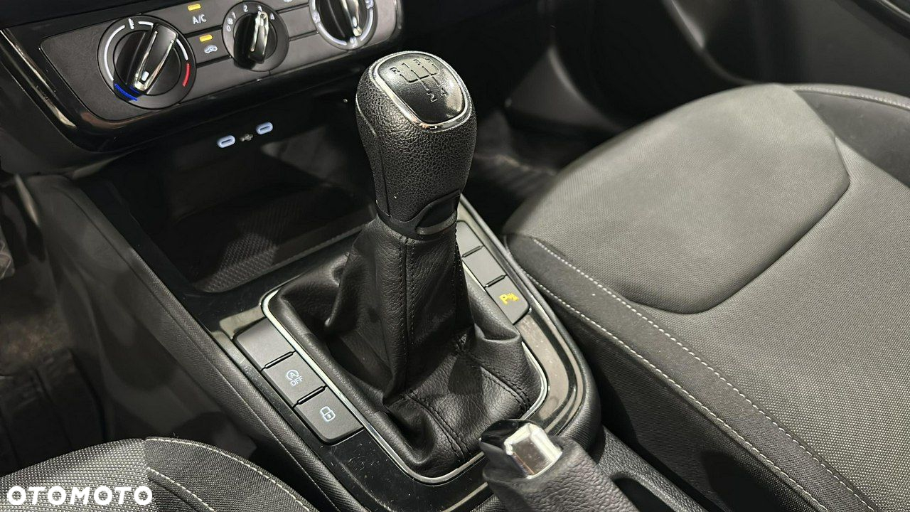 Skoda Fabia 1.0 Ambition - 18
