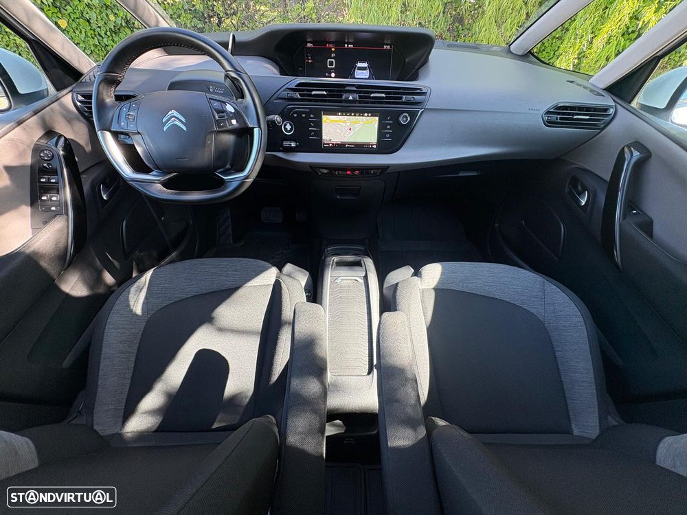 Citroën Grand C4 Spacetourer - 24