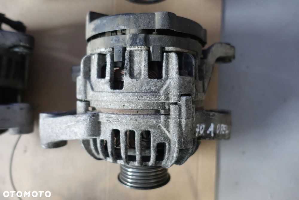 ALTERNATOR ASTRA G H ZAFIRA B CORSA C D 1.6 B 1.7 CDTI itp. - 3