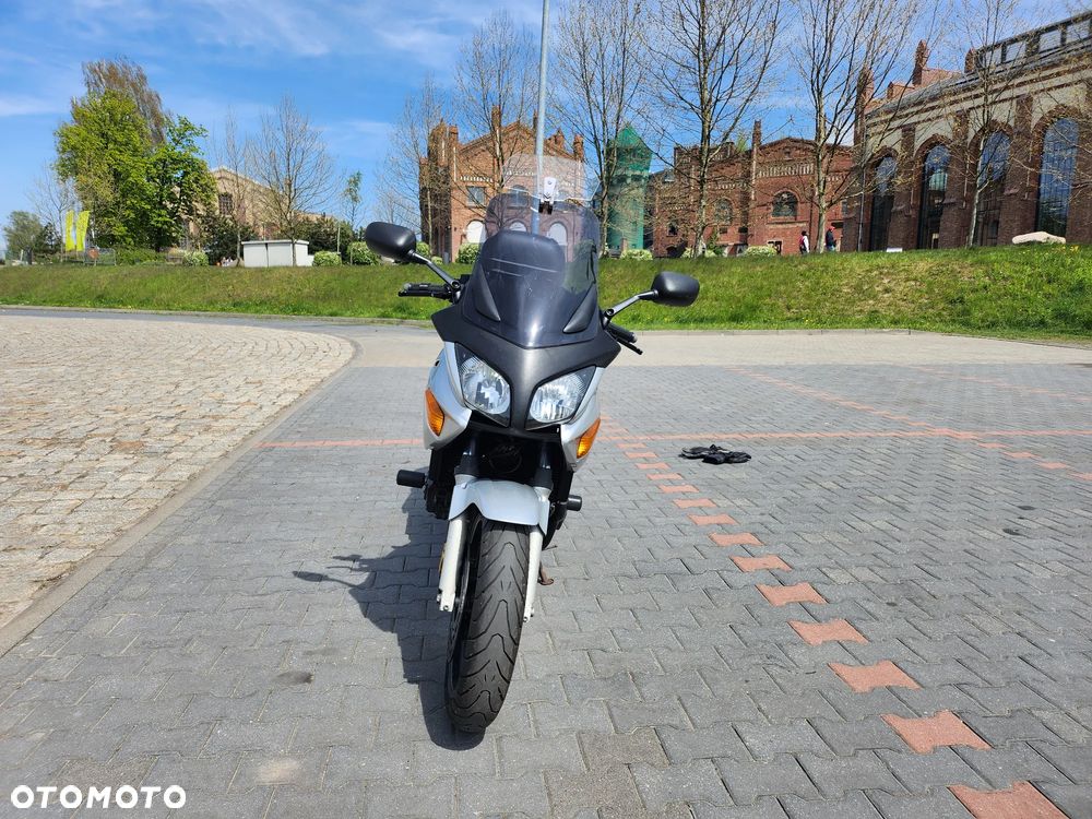 Honda CBF - 5