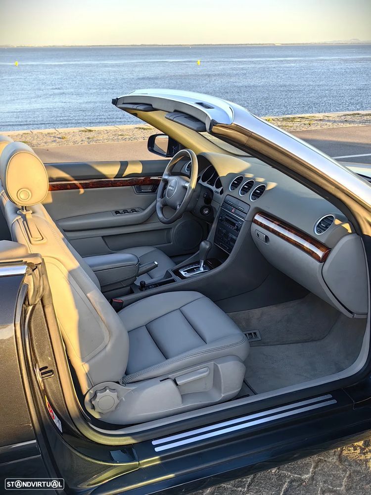 Audi A4 Cabrio 1.8 T Multitronic Exclu. - 12
