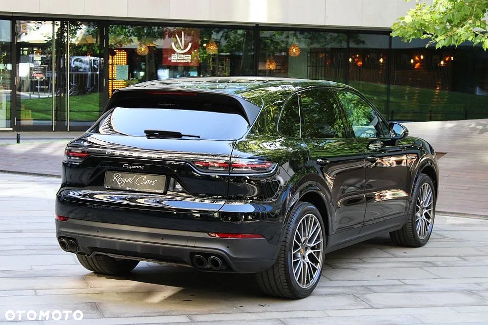 Porsche Cayenne Platinum Edition - 4