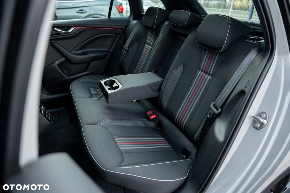 Skoda Scala 1.0 TSI DSG Monte Carlo - 35