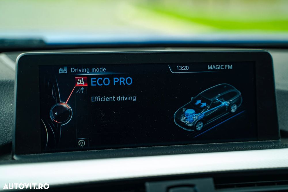 BMW Seria 3 325d Sport-Aut. M Sport - 12