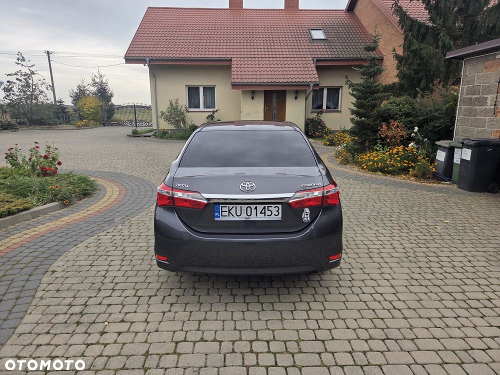 Toyota Corolla - 7