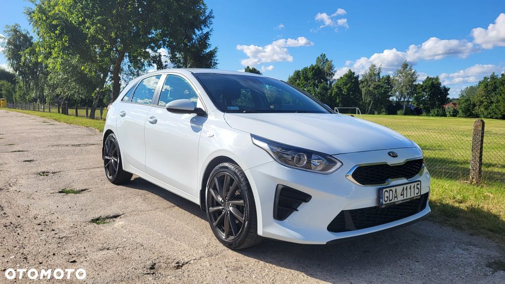 Kia Ceed 1.6 CRDi SCR M - 1