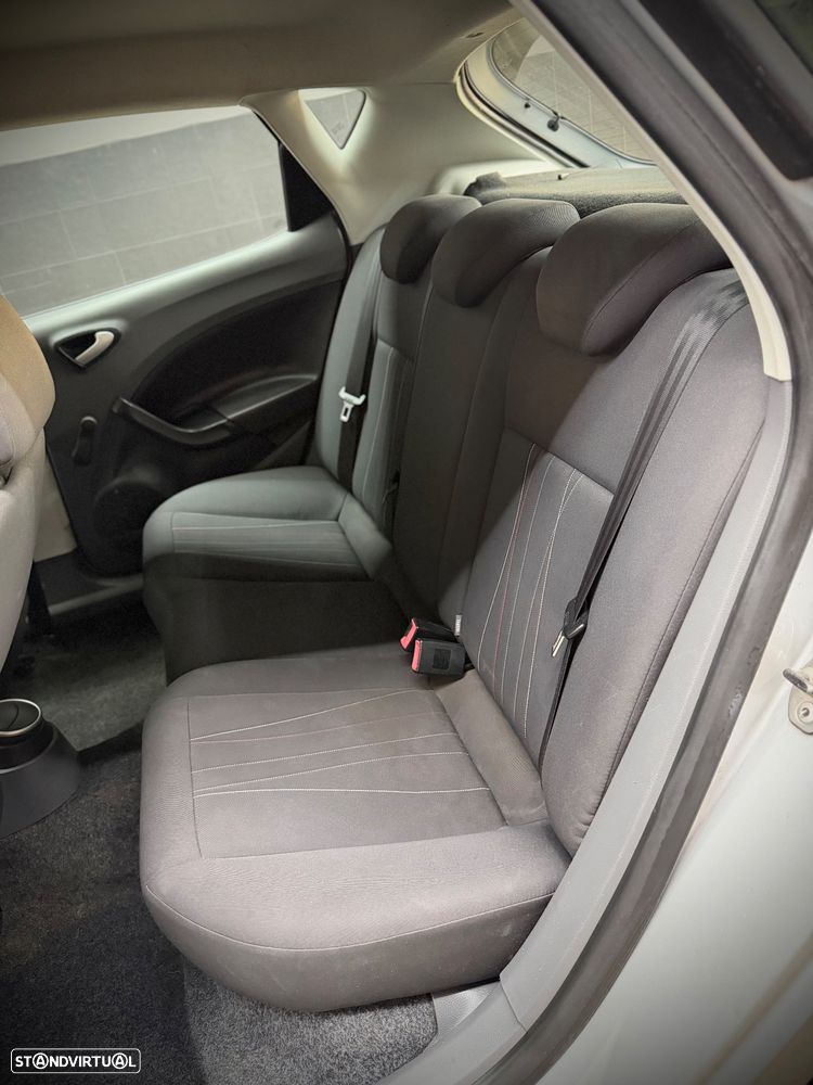 SEAT Ibiza 1.2 TDI CR Ecomotive Reference - 13