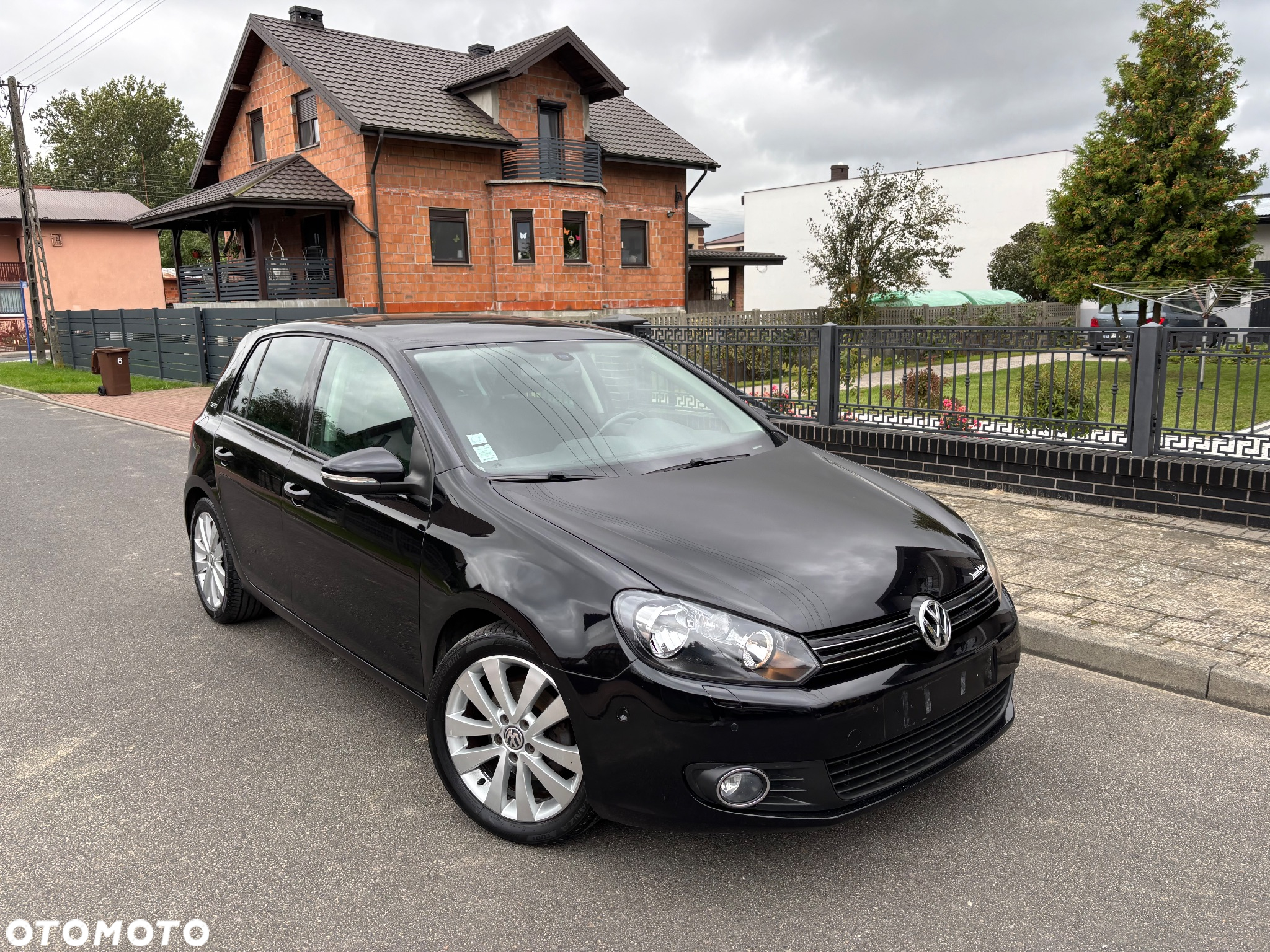 Volkswagen Golf V 2.0 TDI Comfortline - 2