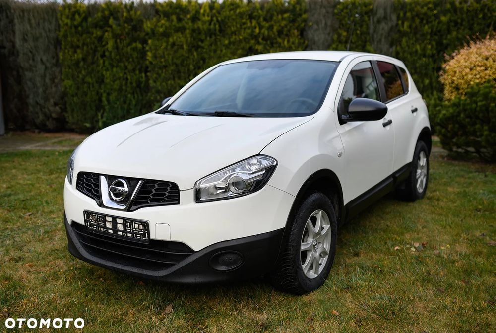 Nissan Qashqai - 1