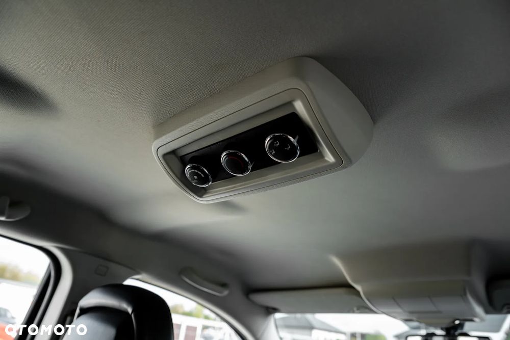 Fiat Freemont 2.0 Multijet 16V DPF Automatik Allrad Lounge - 27