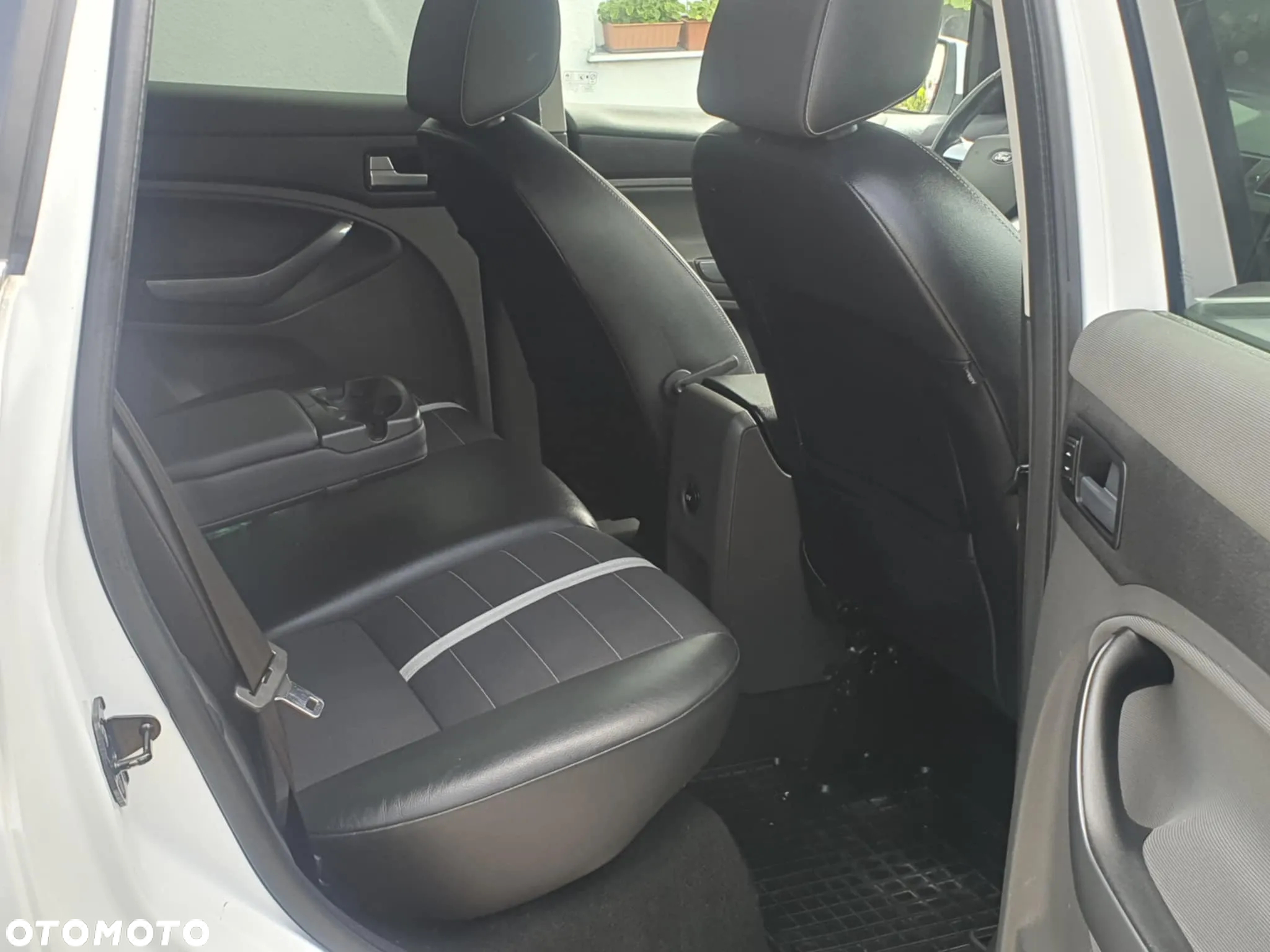 Ford Kuga 2.0 TDCi Titanium - 7