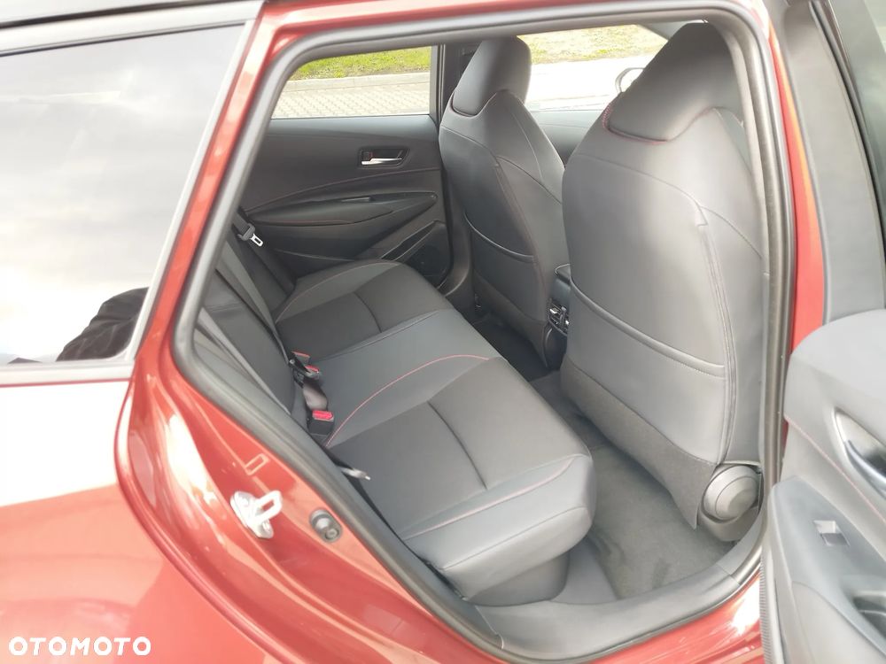 Toyota Corolla 2.0 Hybrid GR Sport - 19