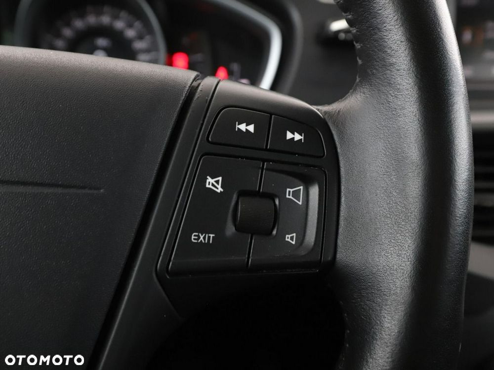 Volvo V40 D2 Kinetic - 28