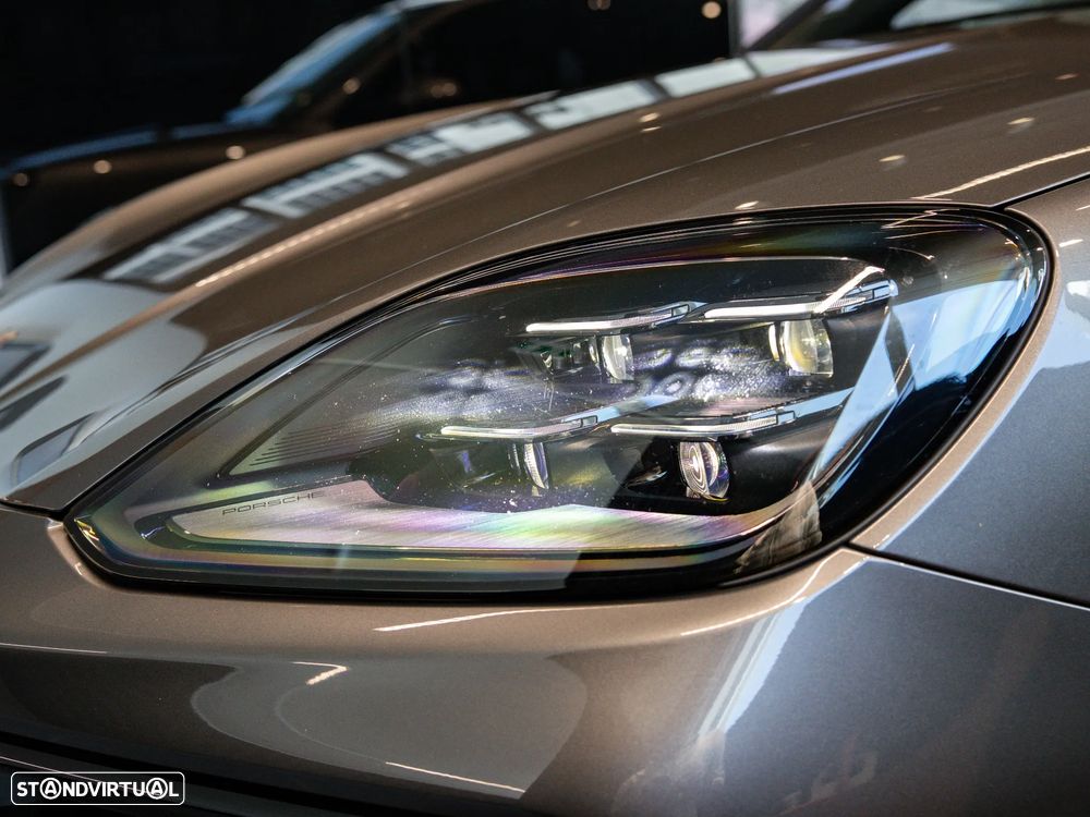 Porsche Cayenne S E-Hybrid — fotografia 16