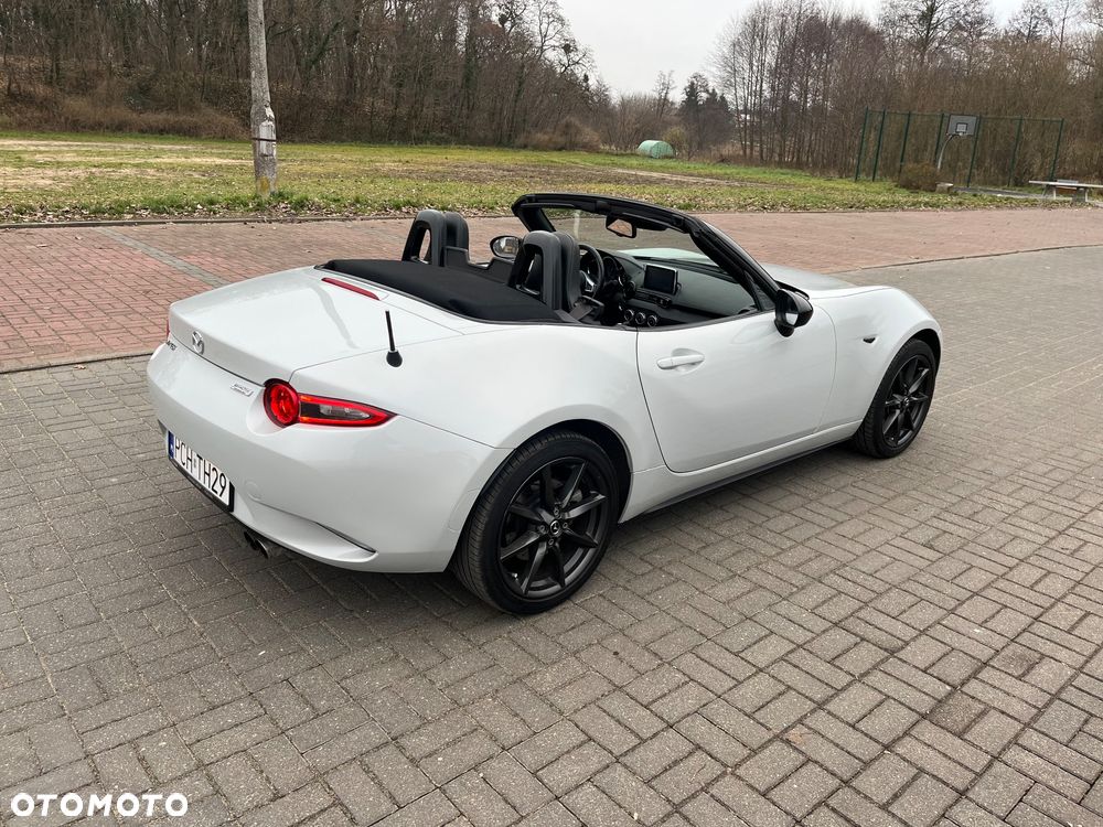 Mazda MX-5 2.0 MZR Roadster Coupe Sports-Line - 5