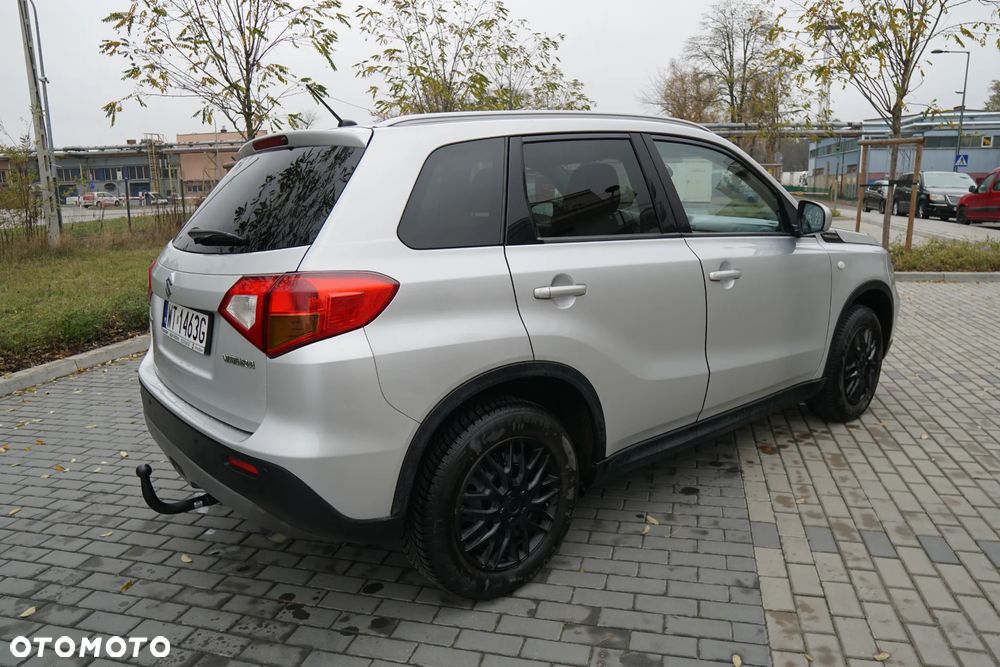 Suzuki Vitara 1.6 Comfort 2WD - 4