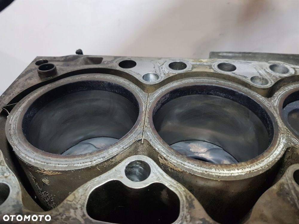 dół silnika volvo v70 xc70 xc90 2.4d d5244t 163km - 11