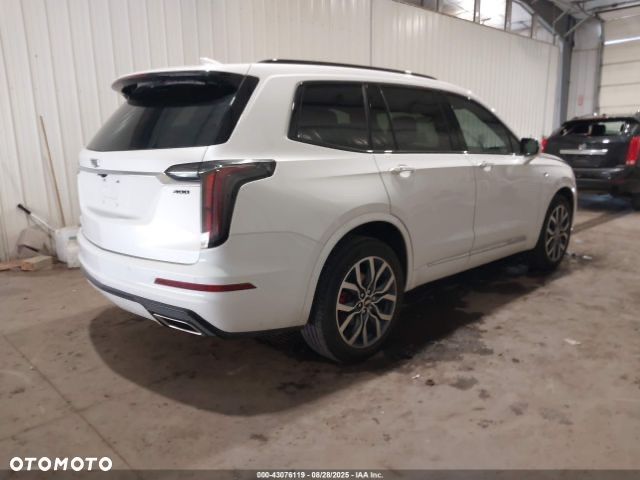 Cadillac XT6 - 4