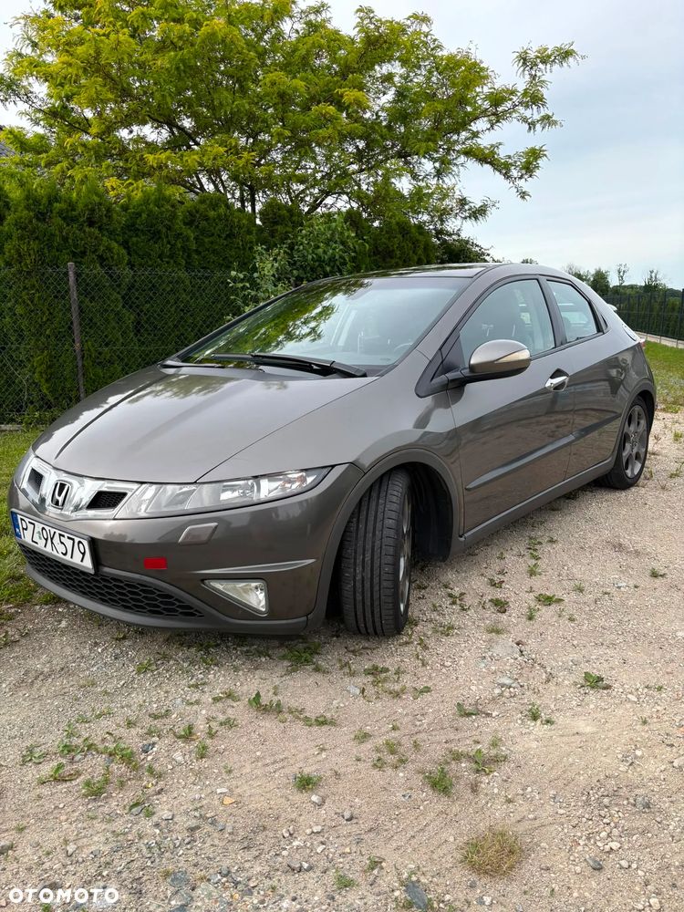 Honda Civic 1.8 Executive - 8