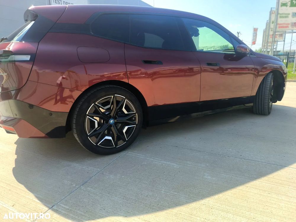 BMW iX xDrive50 - 2