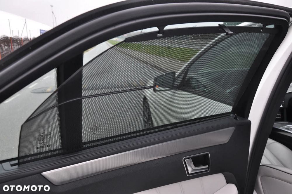 Mercedes-Benz Klasa E 350 BlueTEC 4-Matic Avantgarde - 40