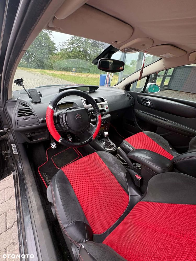 Citroën C4 1.6 16V by LOEB - 10