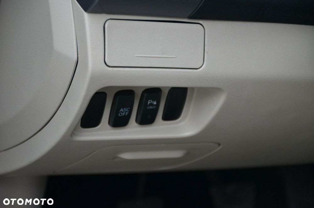 Citroën C-Crosser - 18