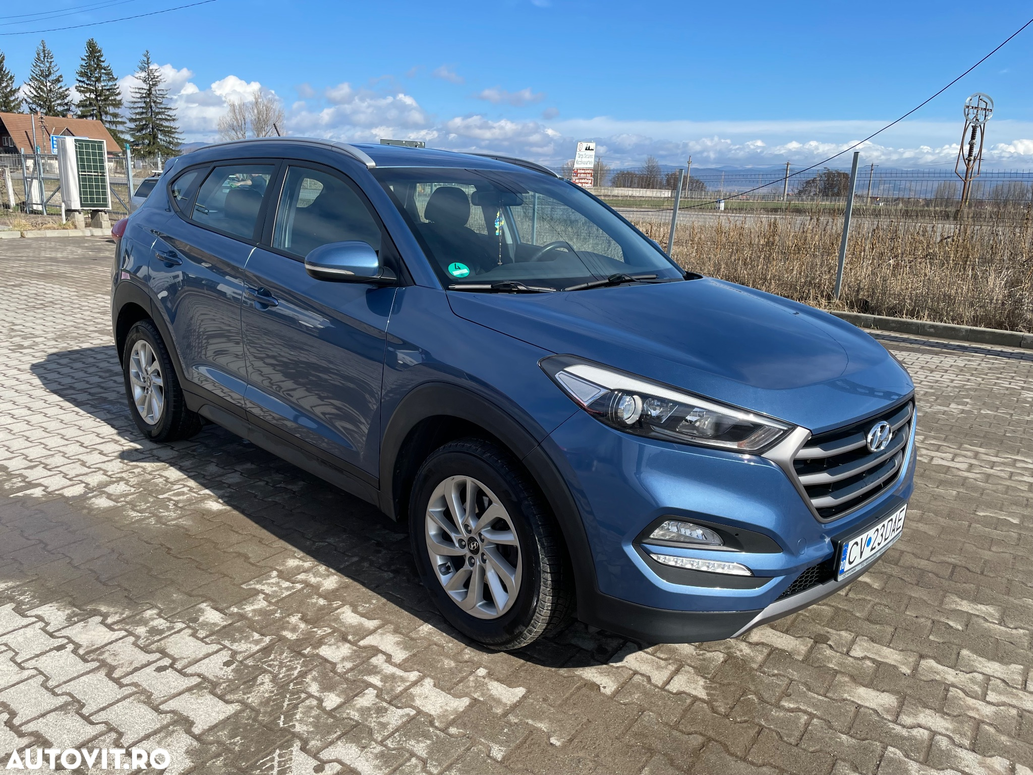 Hyundai Tucson - 2