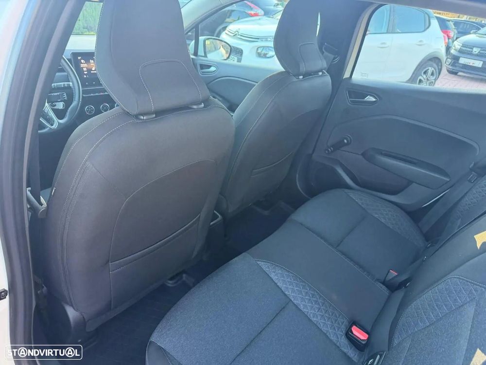 Renault Clio 1.0 TCe Exclusive - 15