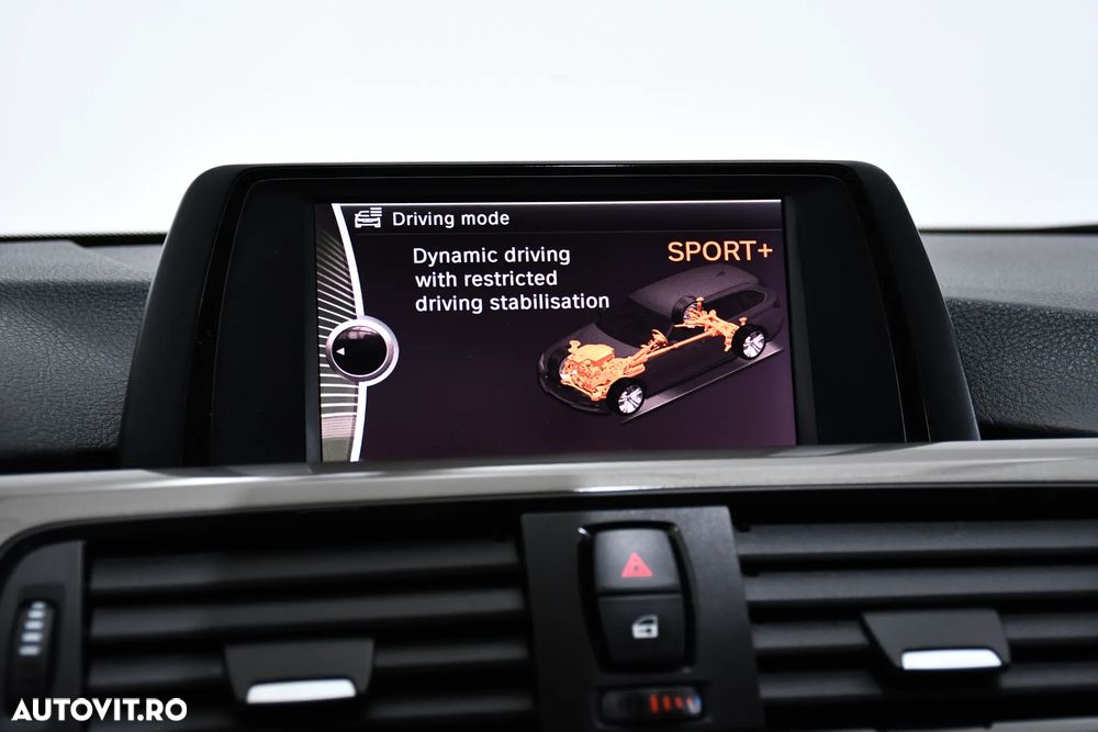 BMW Seria 3 320d Touring xDrive Aut. Modern Line - 28