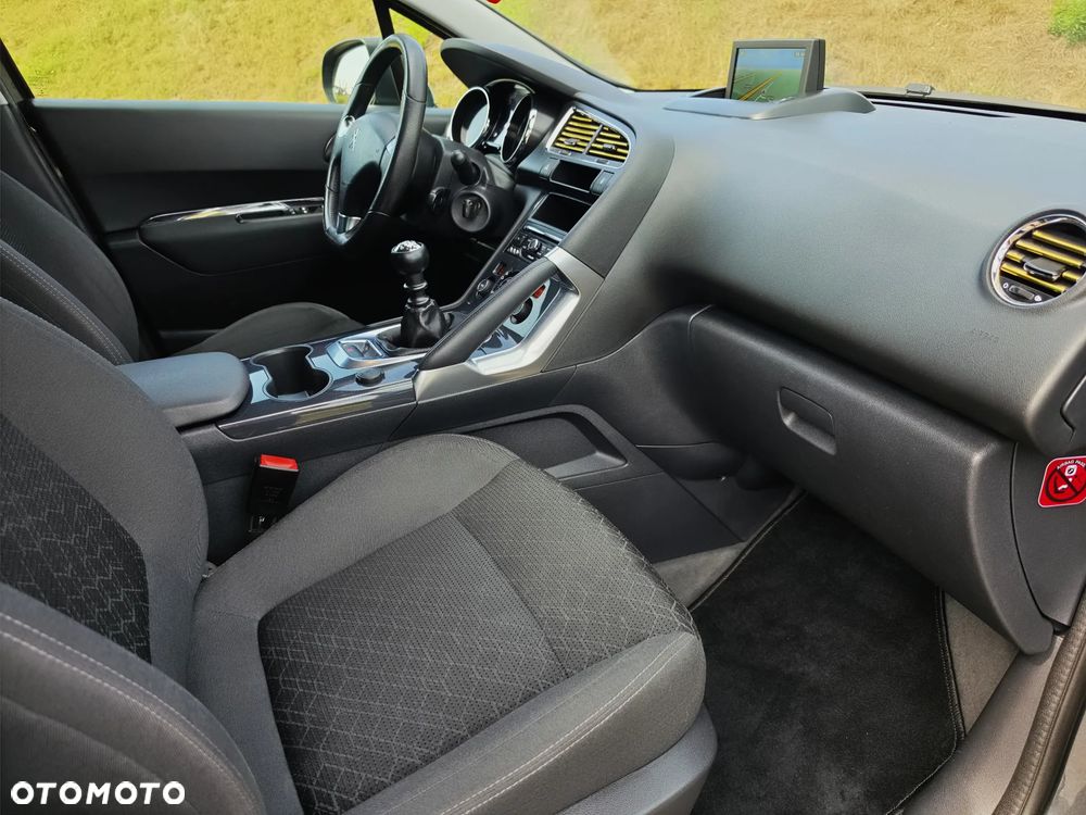 Peugeot 3008 1.6 HDi Active - 35