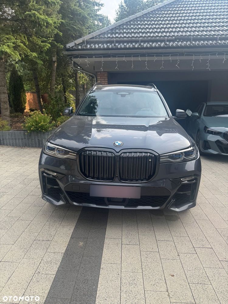 BMW X7 M50i sport - 1