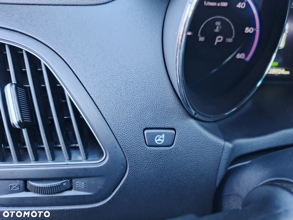 Hyundai ix35 2.0 CRDi 4WD Automatik Premium - 25