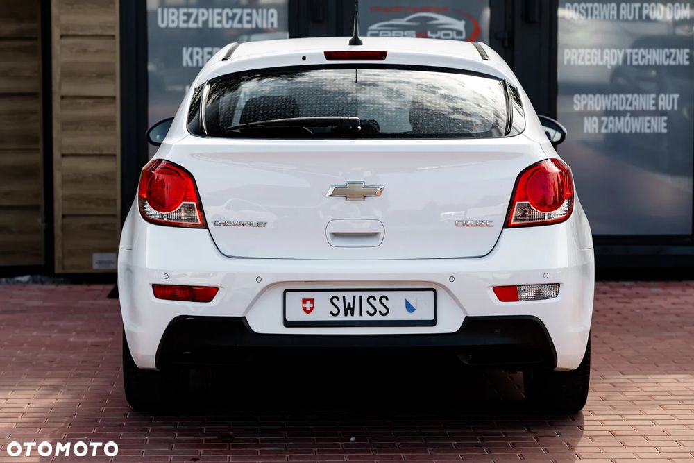 Chevrolet Cruze 1.8 LT+ - 12