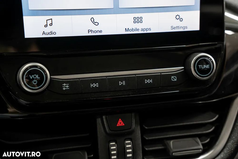 Ford Fiesta 1.1 Titanium - 33