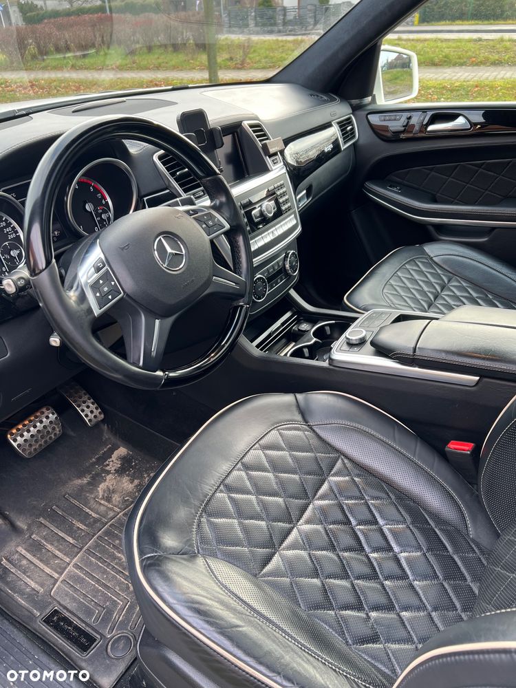 Mercedes-Benz GL - 15
